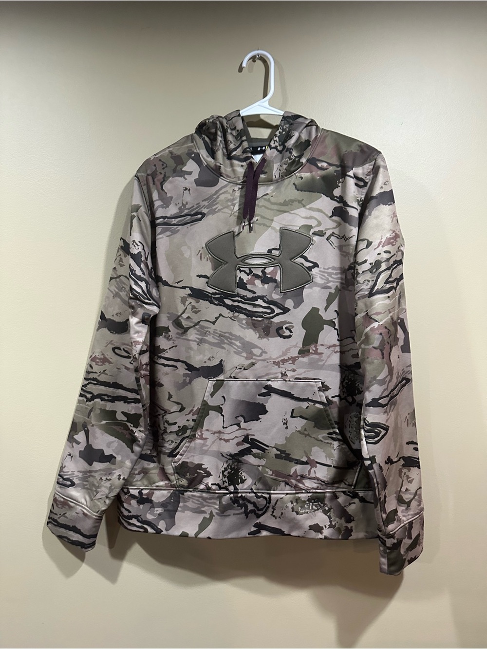 Under Armour Women’s Crewneck Camo Hoodie - Olive & Tan